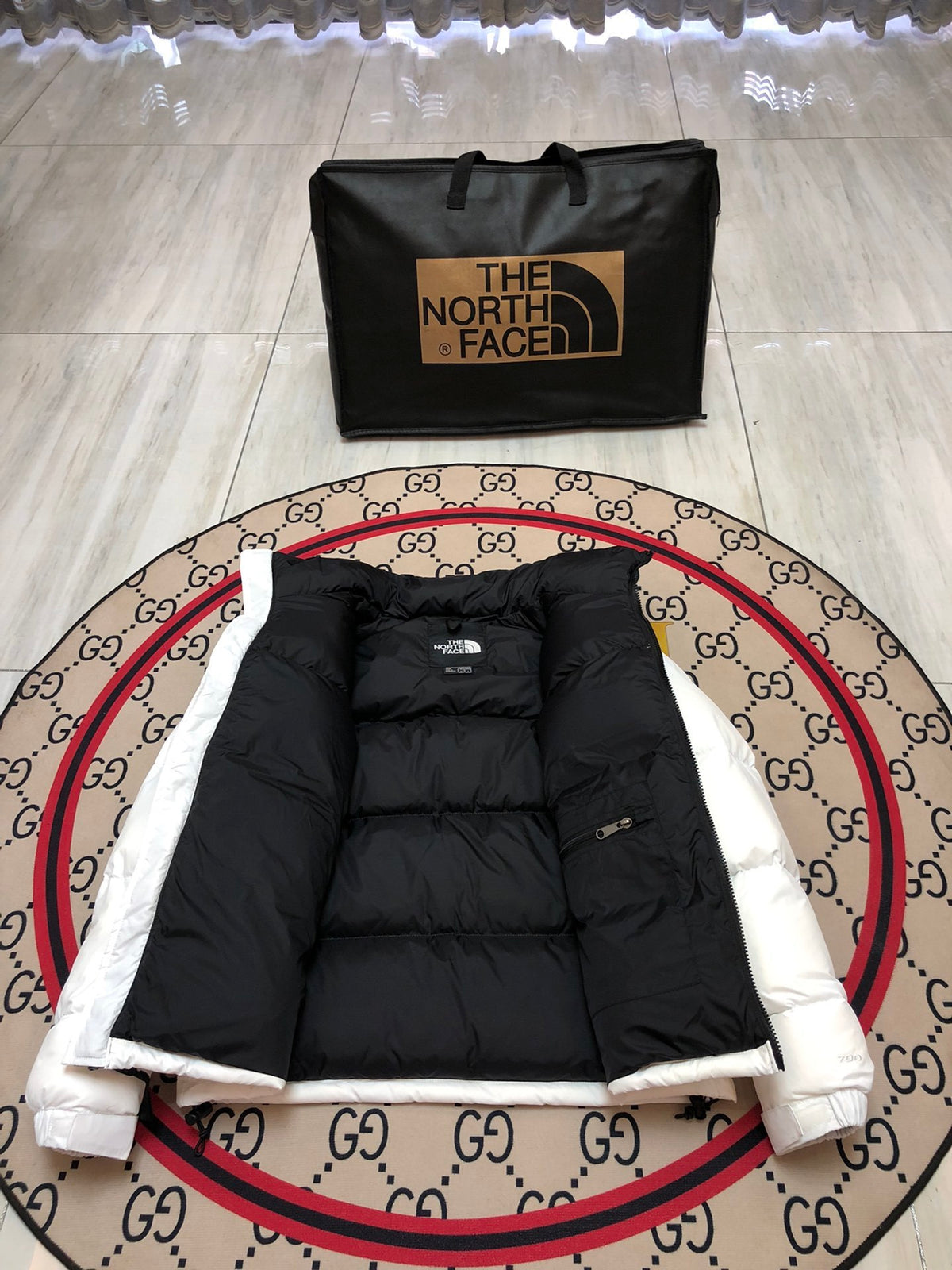 The North Face White & Black Colorblock Puffer Jacket