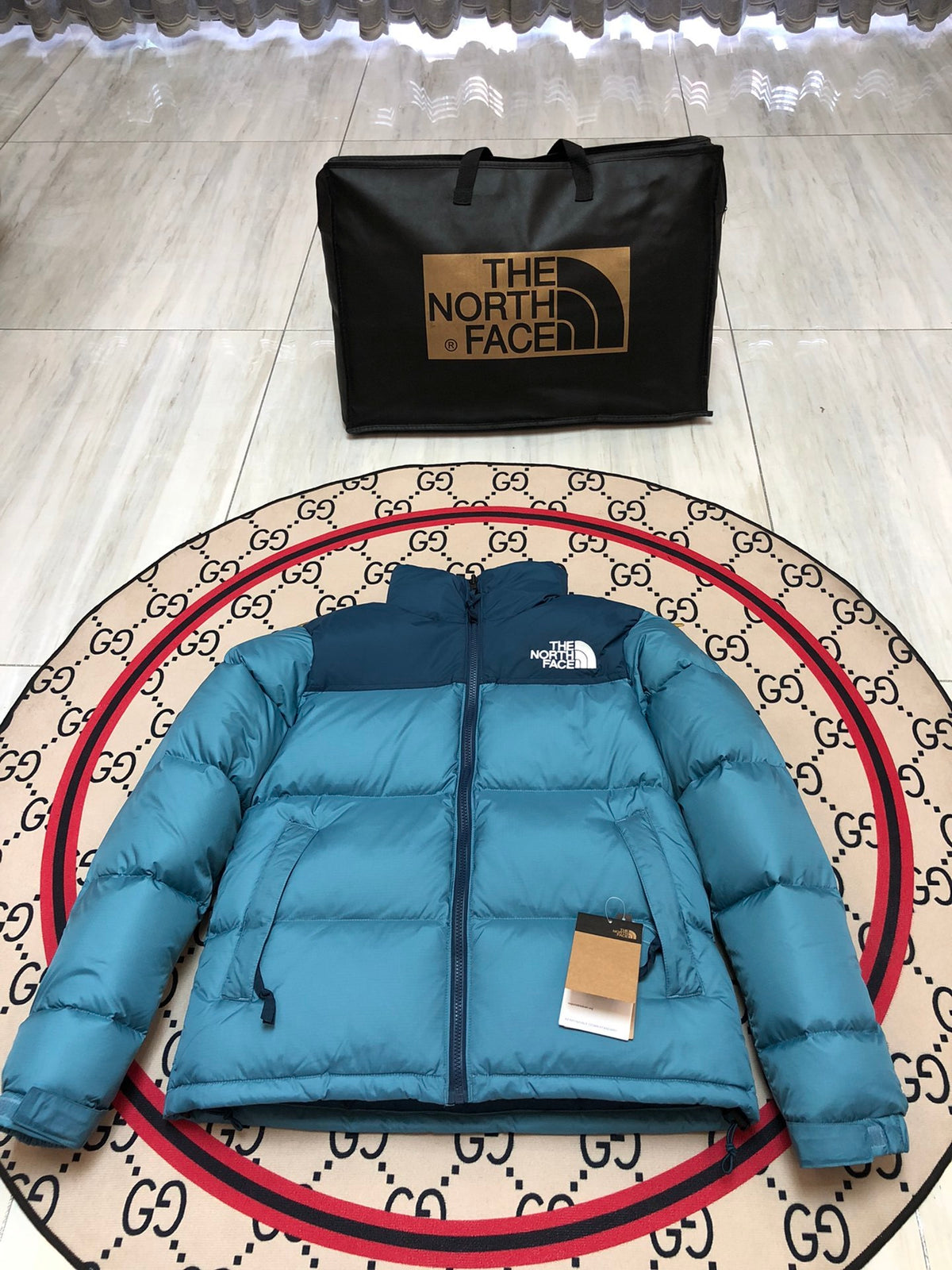 The North Face Teal & Navy Colorblock Puffer Jacket