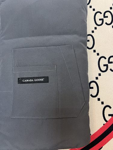 Canada Goose Gray Logo Patch Quilted Puffer Vest