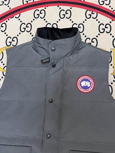 Canada Goose Gray Logo Patch Quilted Puffer Vest